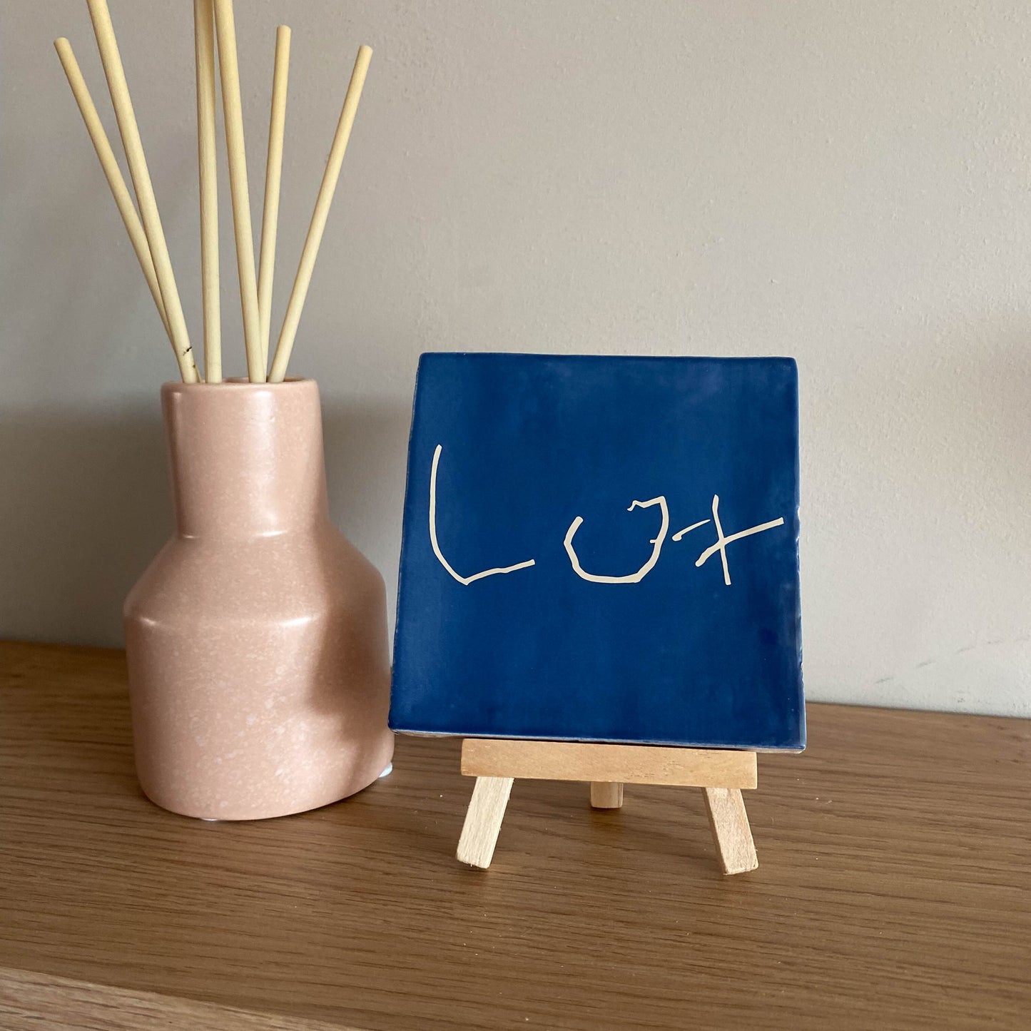 Tegeltje met handschrift