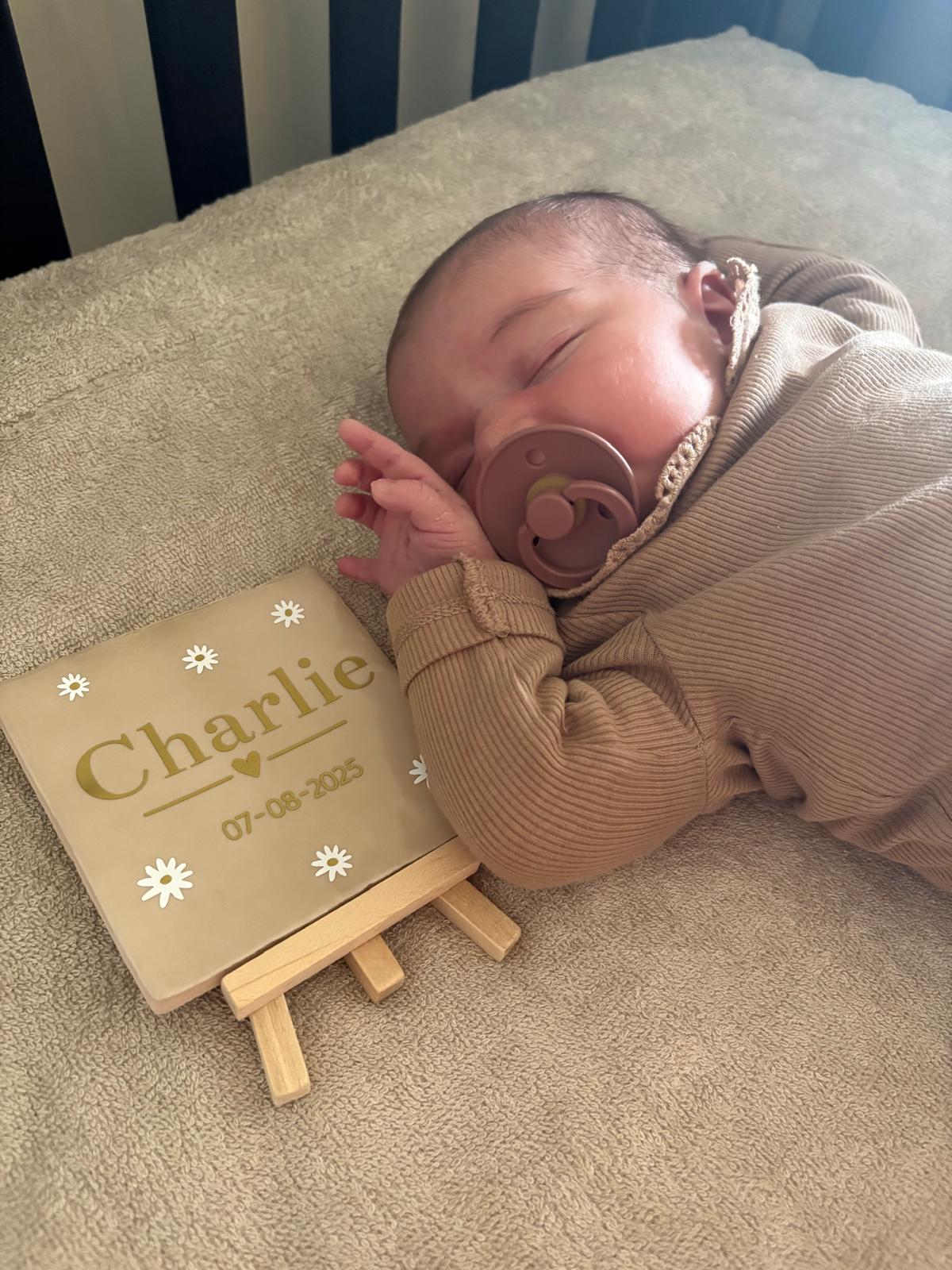 Tegeltje van geboortekaartje