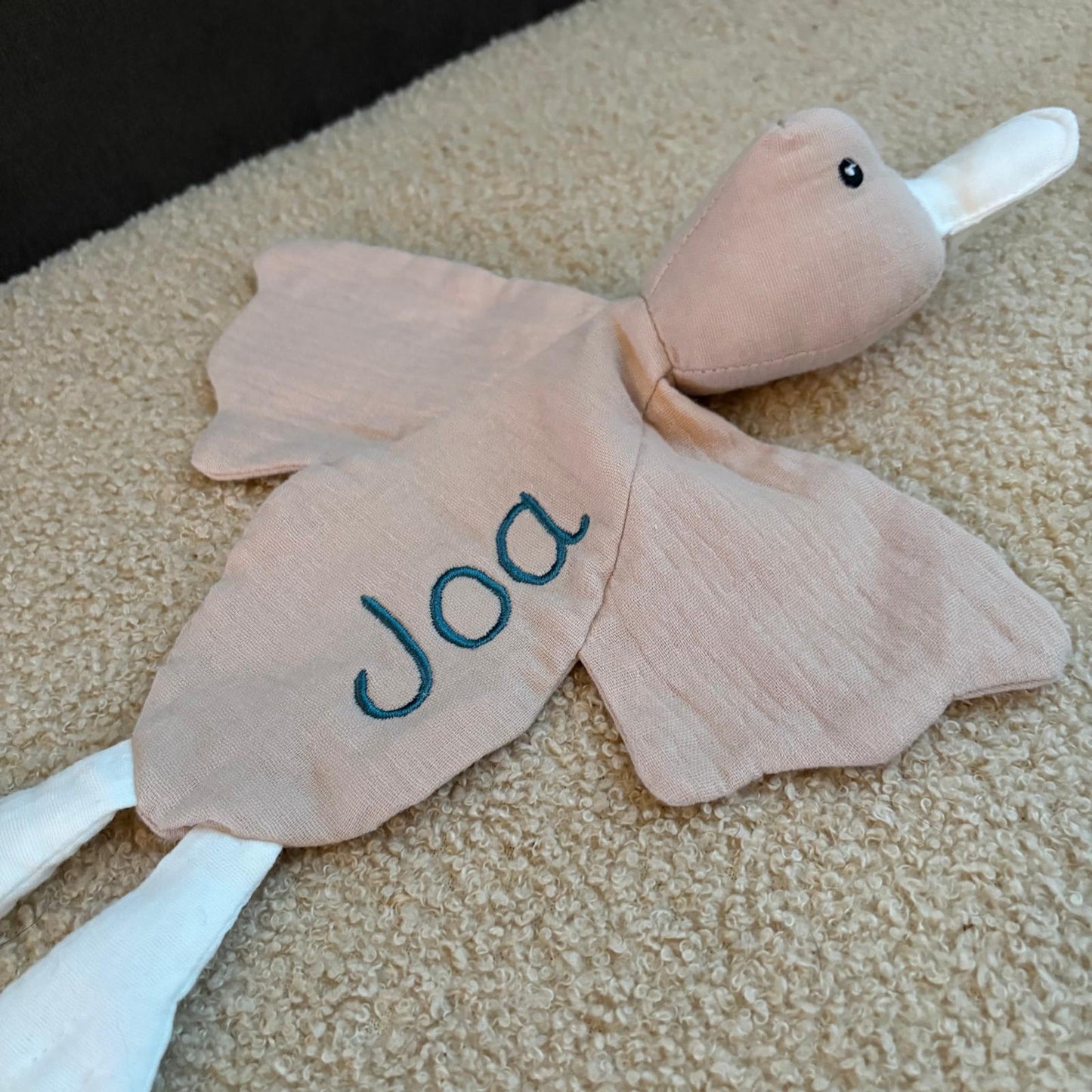 Knuffeldoekje eend met naam - beige